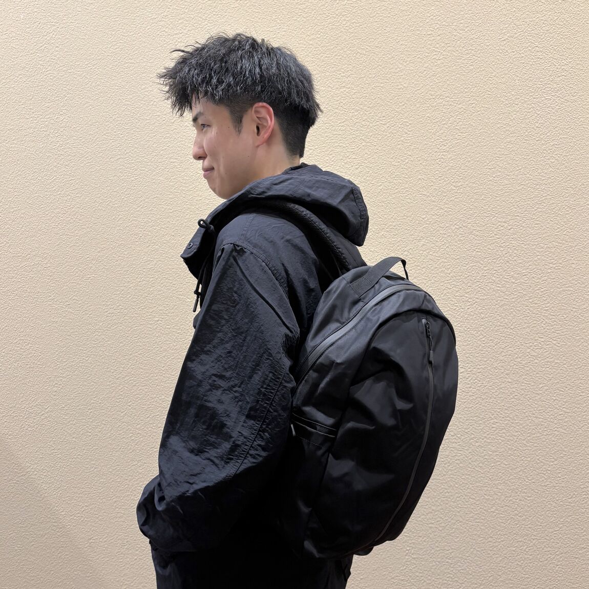 阪急西宮ガーデンズ】肩の負担を軽くする撥水ビジネスリュックサック